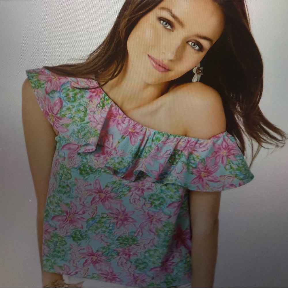 Lilly Pulitzer Zeldie one shoulder, ruffle surf blue, so shellegant Top, NWT s m